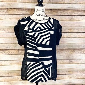 Black and white Abstract Blouse